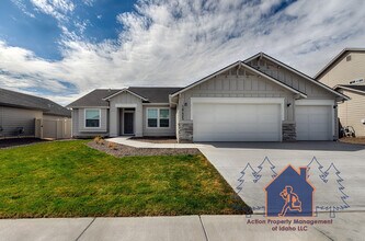 Building Photo - 18405 N Sweet William Ave