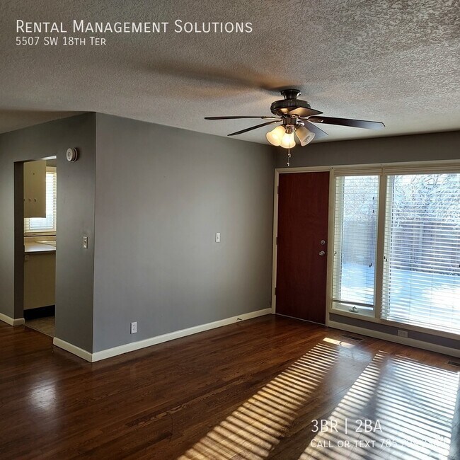 *NEAR WANAMAKER RD* 5507 SW 18th Ter 3 BE... 5507 SW 18th Terrace