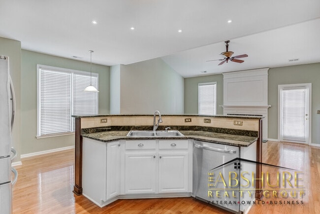 Building Photo - 9028 Stoney Run Dr