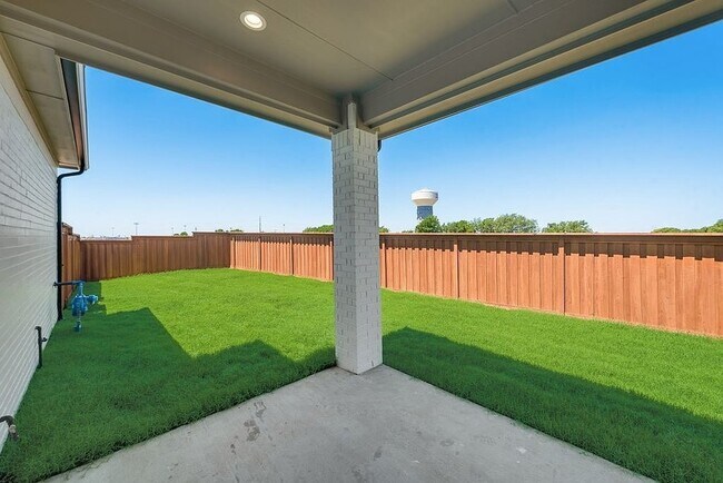 Building Photo - 14011 Bohannon Dr