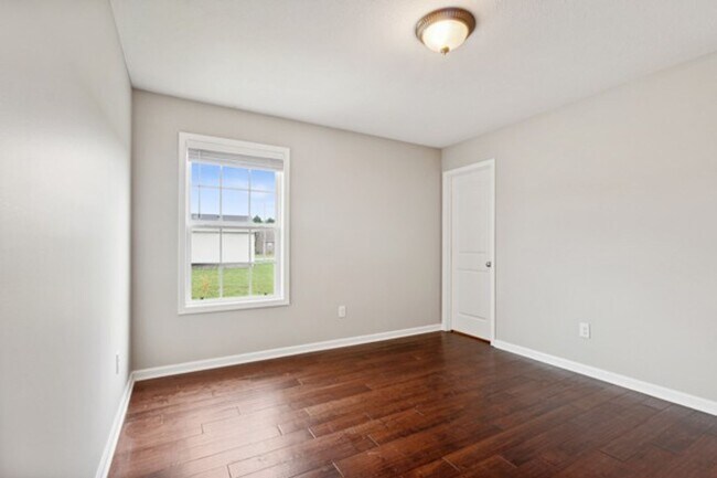 Building Photo - COMING SOON.....Adorable 3 Bedroom Home in Tullahoma!