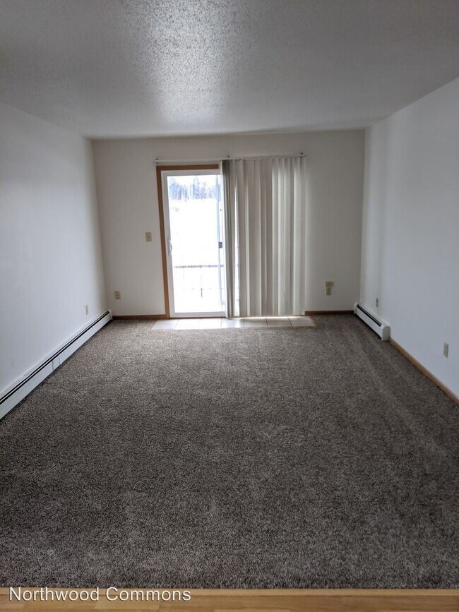 Building Photo - 1350 N Broadway Dr