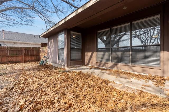 Building Photo - 7910 Meadowlark Ln