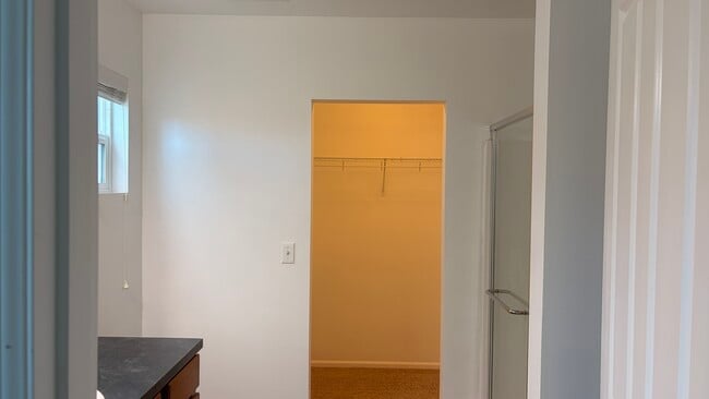 Building Photo - Indrajit Home