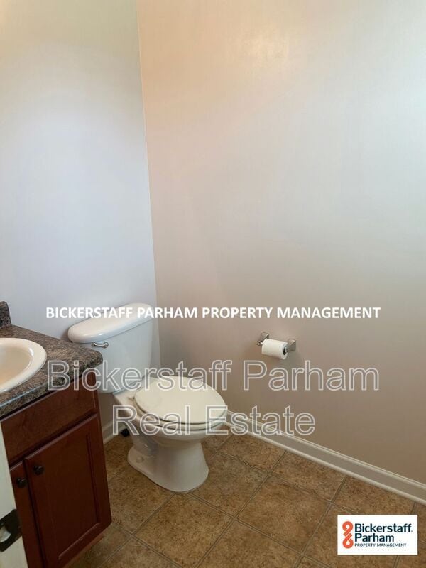 Building Photo - 272 Owens Rd