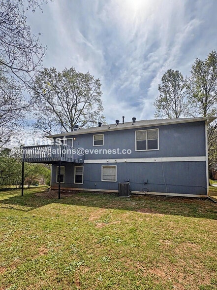 Building Photo - 1510 Marshall Ln SE