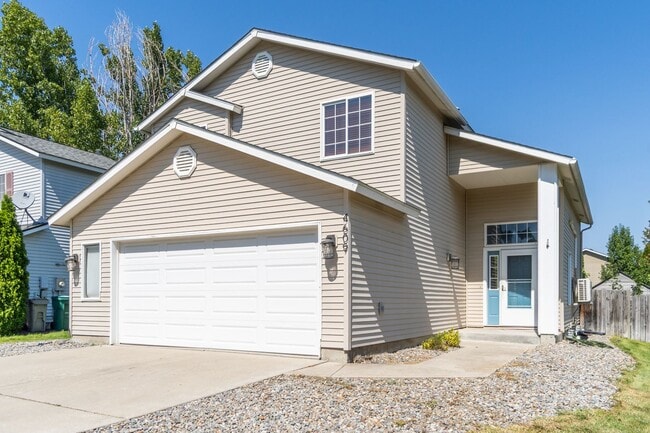 Building Photo - 4609 E 15th Ave