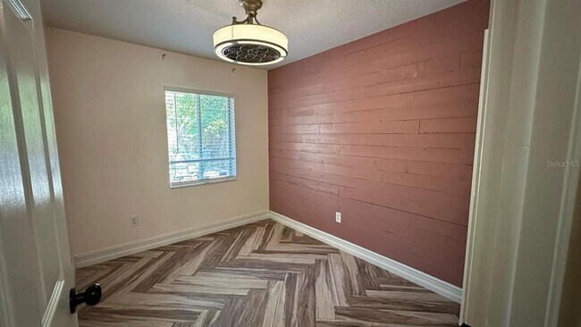 Building Photo - 102 Winding Ridge Dr