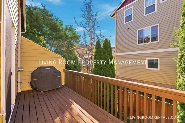 Building Photo - 15578 SW Black Quartz St