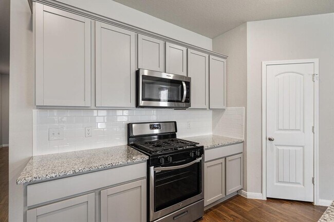 Building Photo - 283 Carolina Buckthorn Dr