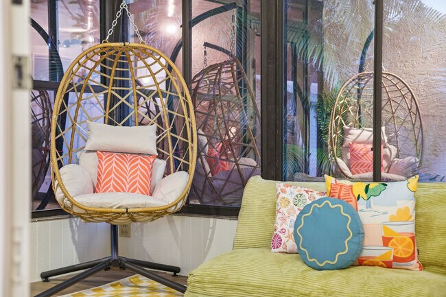 Building Photo - 11988 117th St N