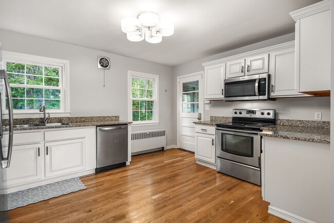 Building Photo - 57 Wampus Way