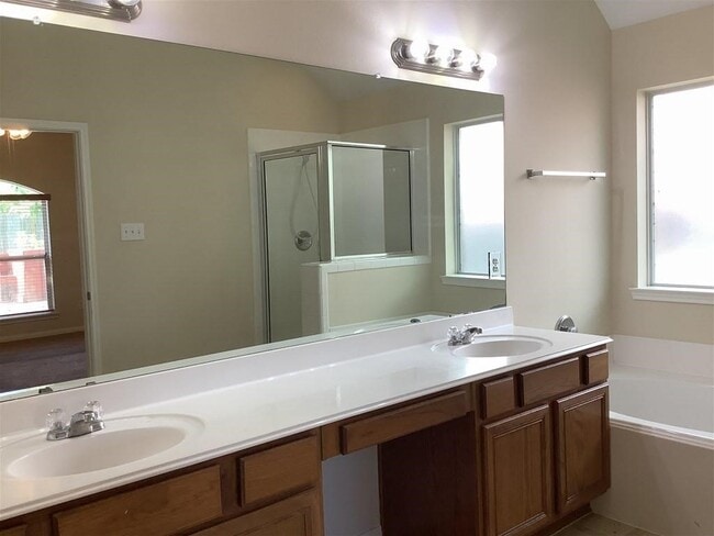 Building Photo - 4811 Chase Stone Dr