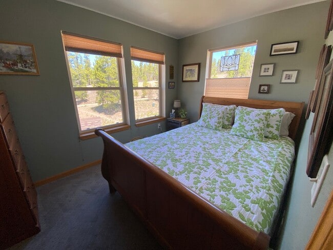 Building Photo - Price Reduced - Deed Restricted! 3 bedroom...
