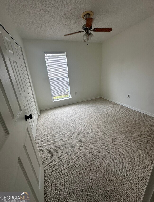 Building Photo - 106 Egret Ct