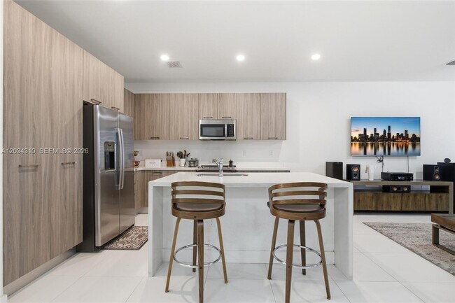 Building Photo - 13630 SW 158th Ave