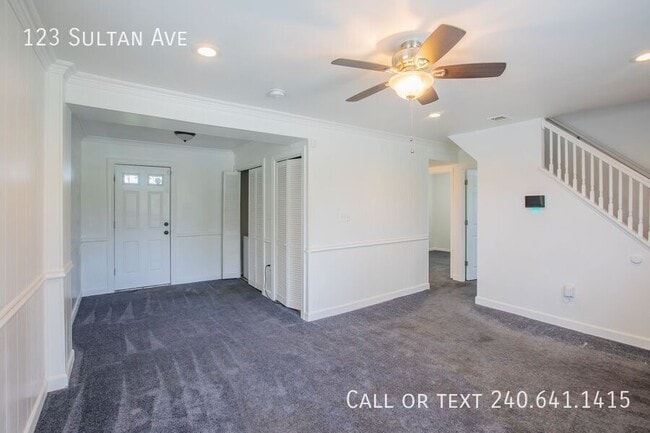 Building Photo - 123 Sultan Ave
