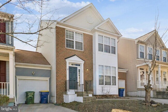 Building Photo - 120 Douglas Dr