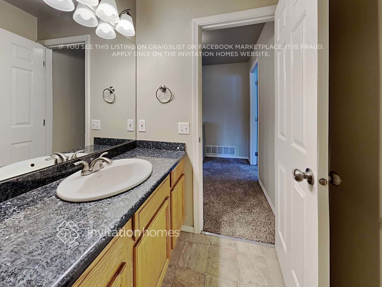 Building Photo - 731 SW 356th Pl