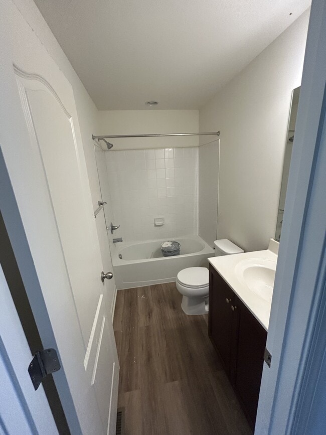 Building Photo - 164 Scotch Pine Dr