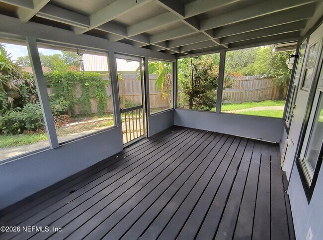 Building Photo - 11510 Silk Oak Ln