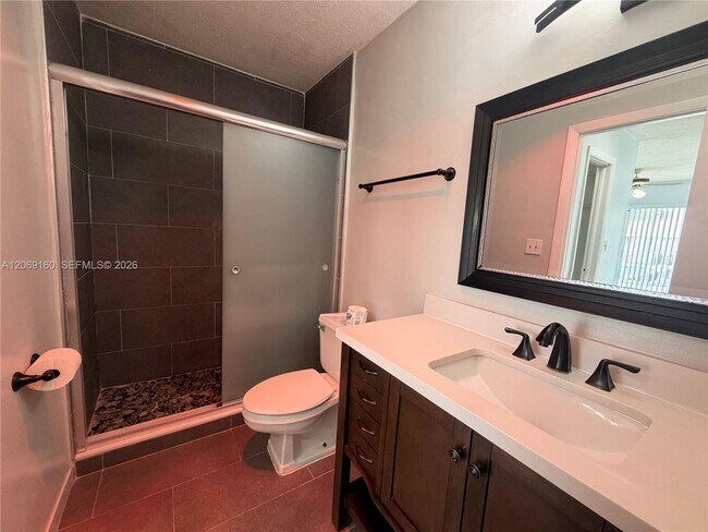 Building Photo - 8380 SW 154th Ave