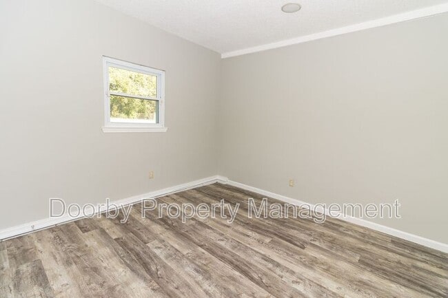 Building Photo - 7707 Canyon Dr