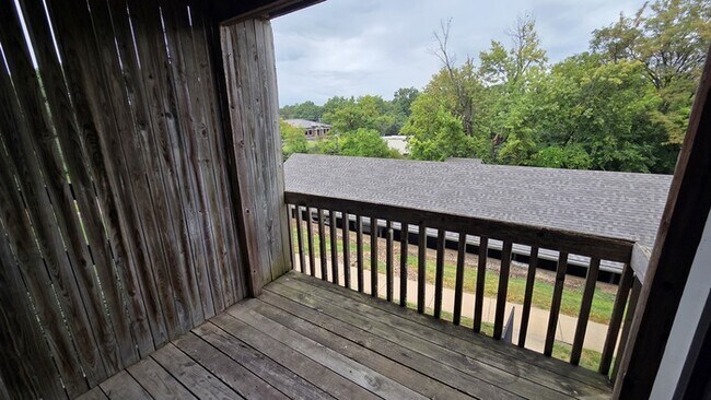 Building Photo - 2-Bed, 2-Bath Rental with Spacious Living ...