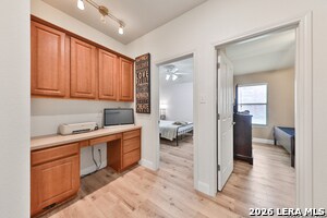 Building Photo - 722 Point Springs