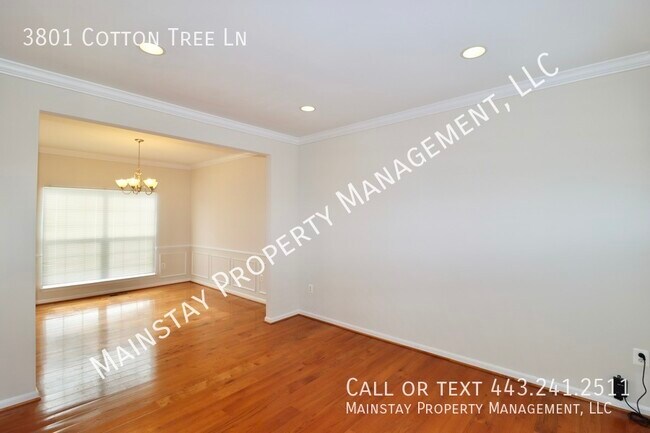 Building Photo - Beautiful 5 Bedroom SFH in Family Friendly...