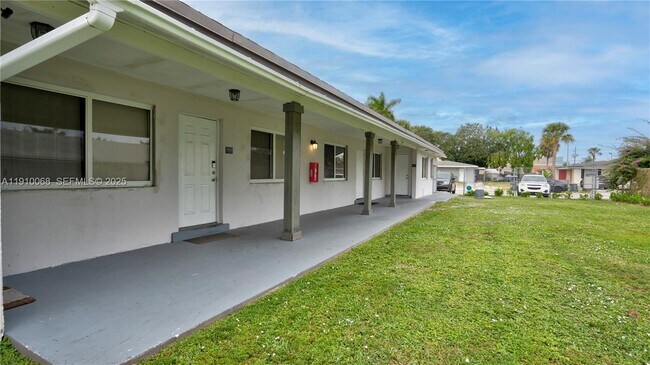 Building Photo - 4658 Myla Ln