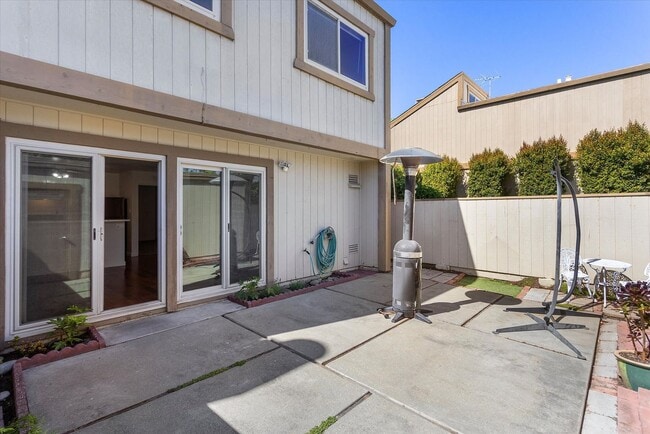 Building Photo - 1145 Bismarck Ln