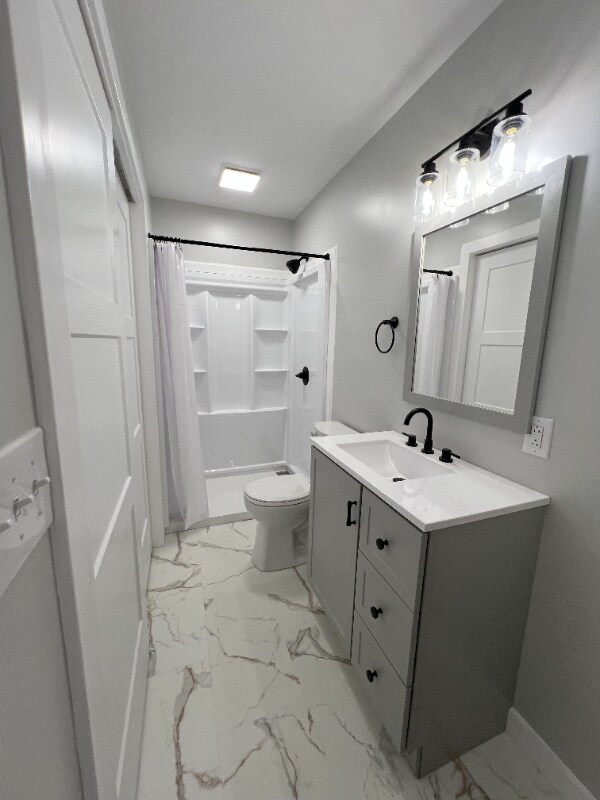 Building Photo - 779 Hayden Dr