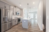 Building Photo - One Month Free Move In Special! Beautiful Grant Park Townhome Directly on the Atlanta BeltLine w/...
