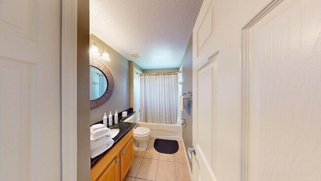 Building Photo - 4BR/ 3BA - POOL HOME    Highlands Reserve-...