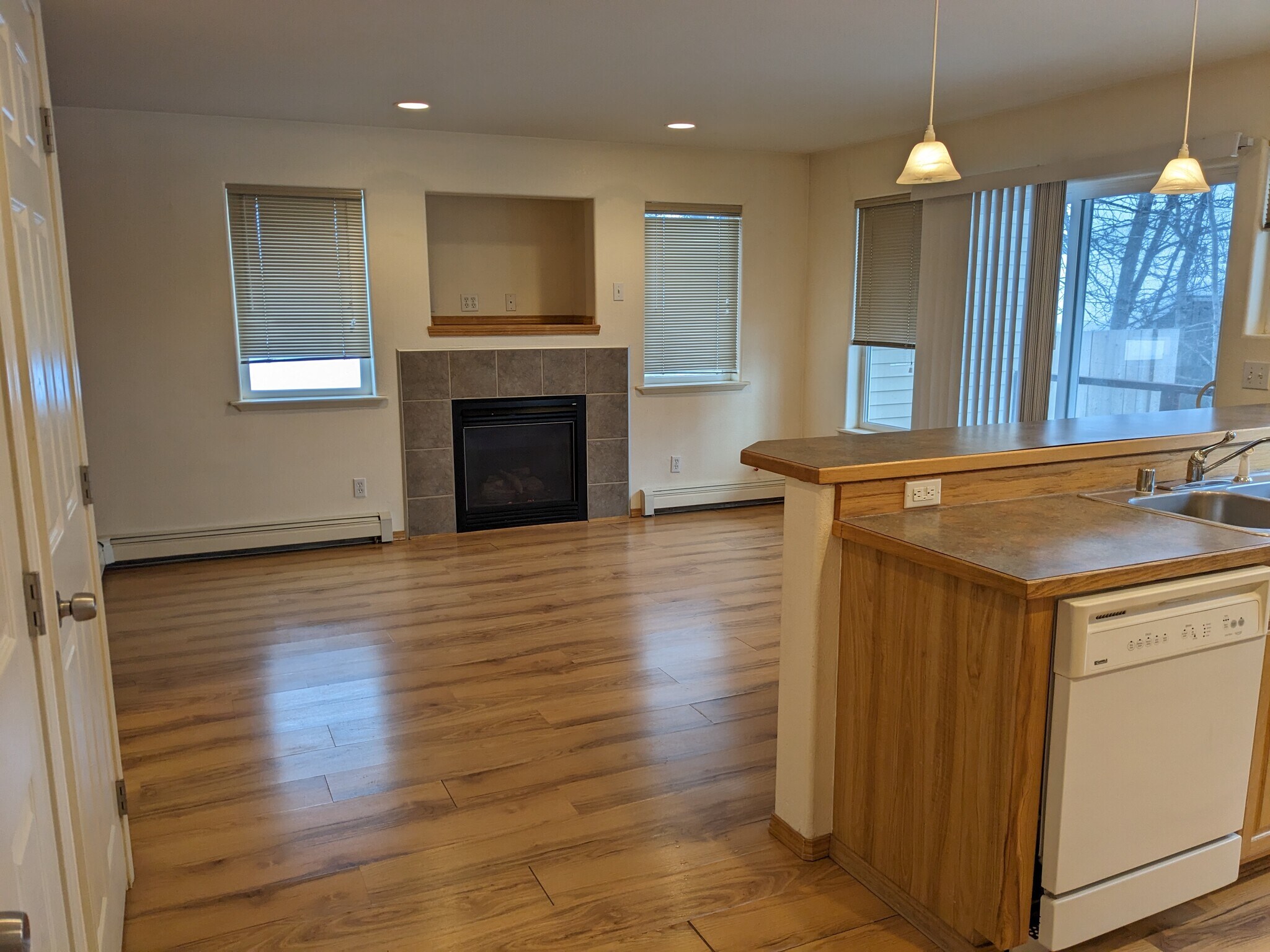 Building Photo - 540 Eyak Dr