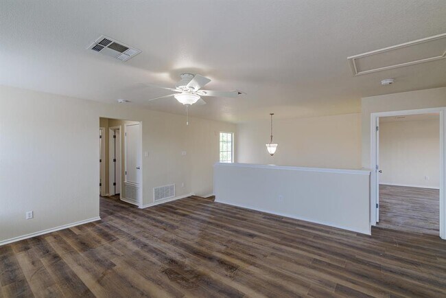 Building Photo - 157 Brickyard Ln