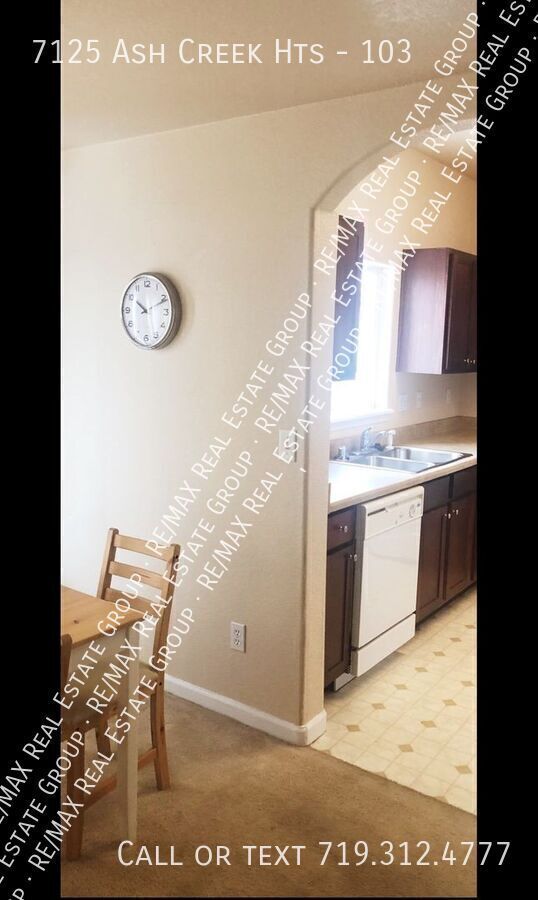 Building Photo - 7125 Ash Creek Heights