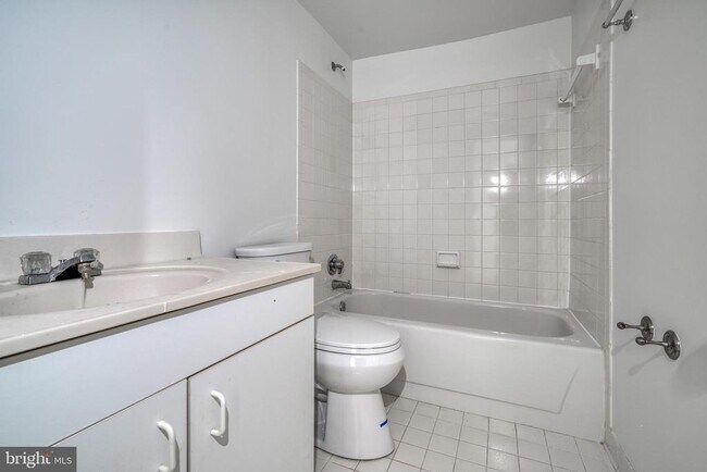 Building Photo - 14235 Masterpiece Ln