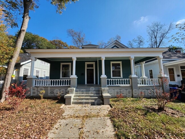 Primary Photo - 2908 10th Ave