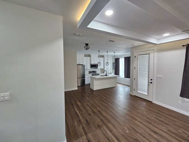 Building Photo - 5303 N Crown Pt