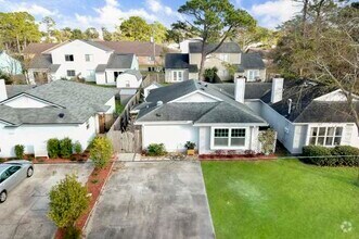 Building Photo - 1047 Hibiscus St