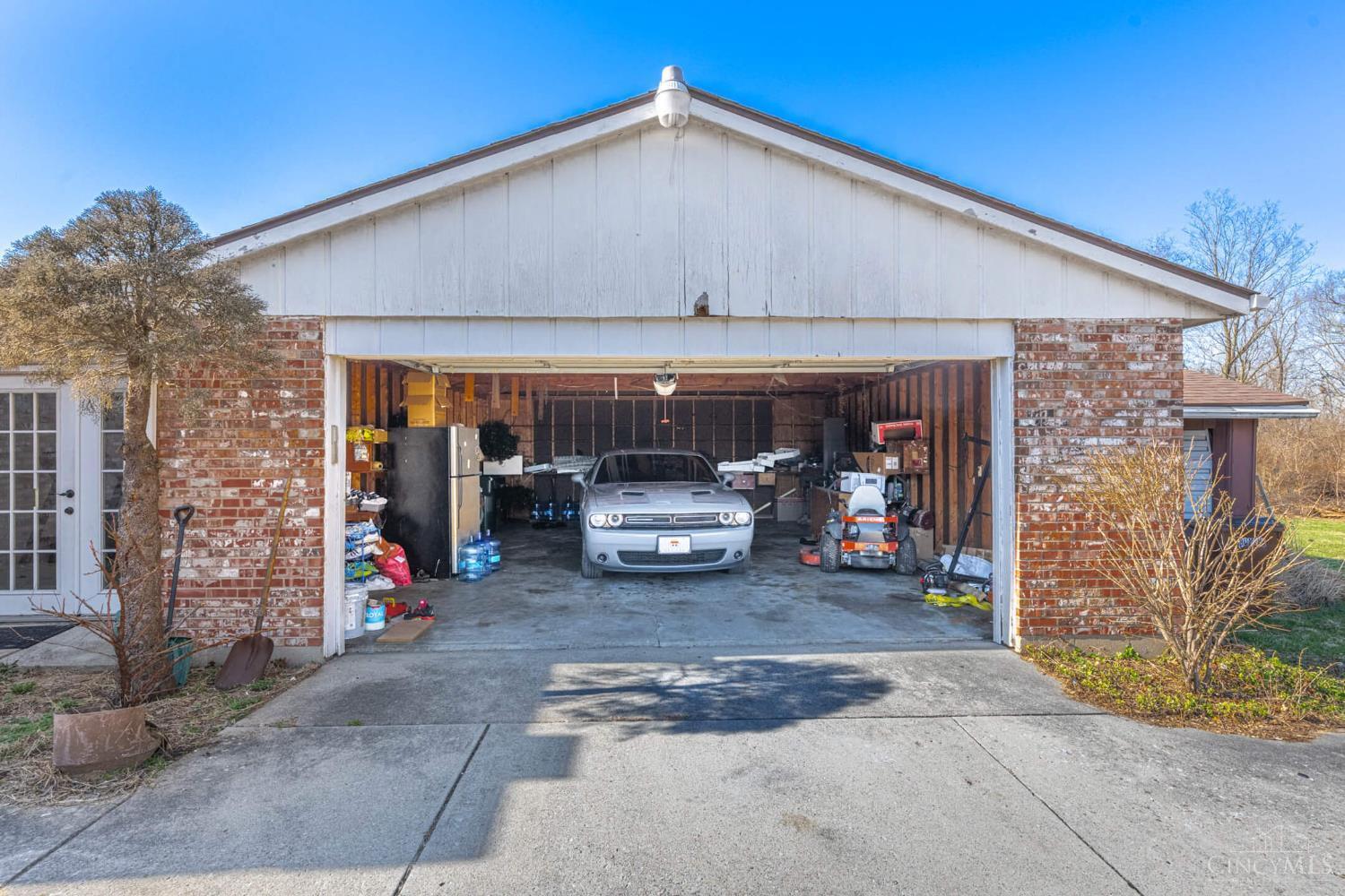 Building Photo - 5174 Hamilton Middletown Rd