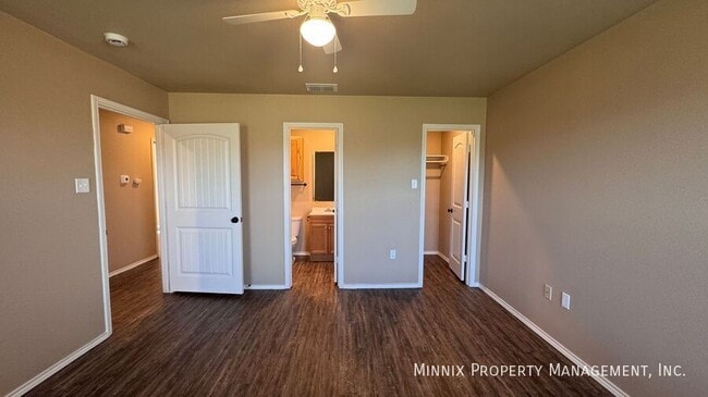 Building Photo - 2610 N. Ave. P-