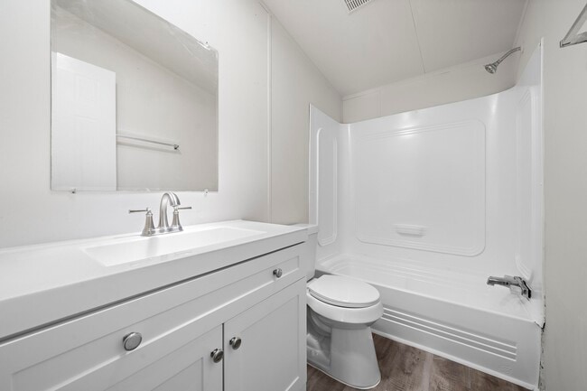 Building Photo - 16482 Pisces Rd