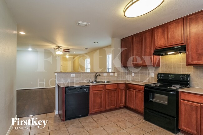 Building Photo - 3543 Garrison Run Dr