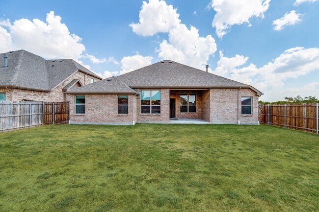 Building Photo - 4005 Gray Wolf Dr