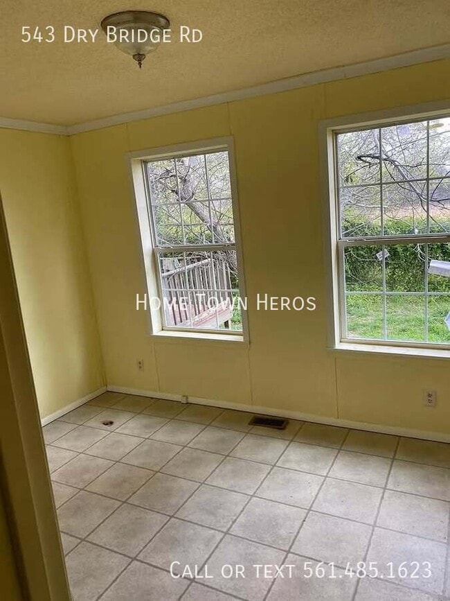 Building Photo - 543 Dry Bridge Rd