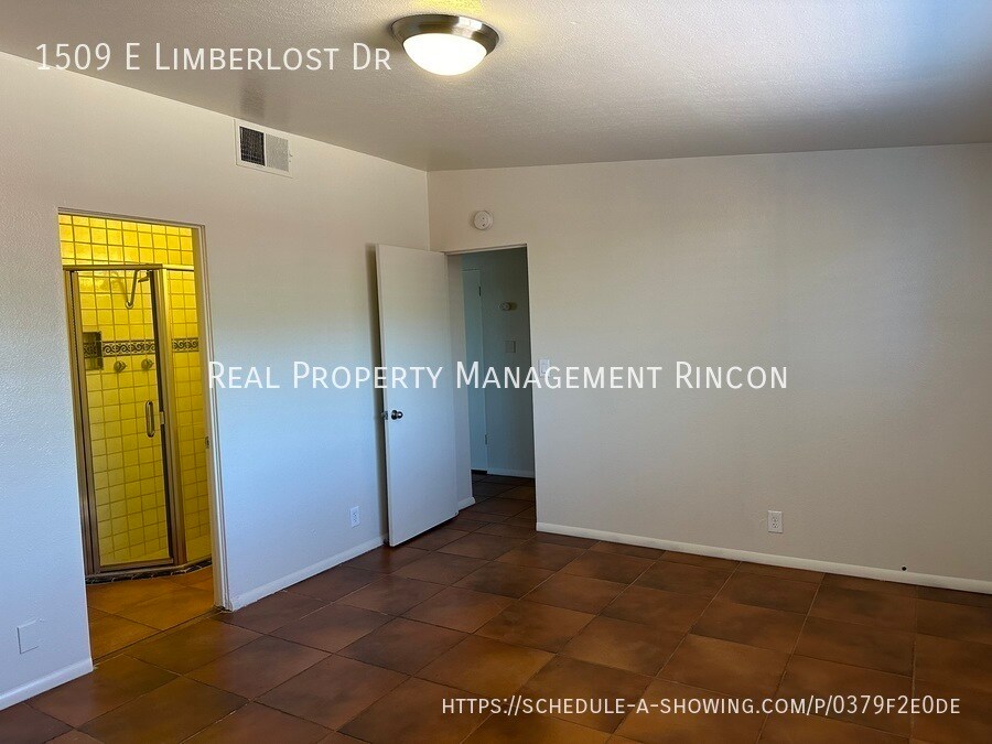 Building Photo - 1509 E Limberlost Dr