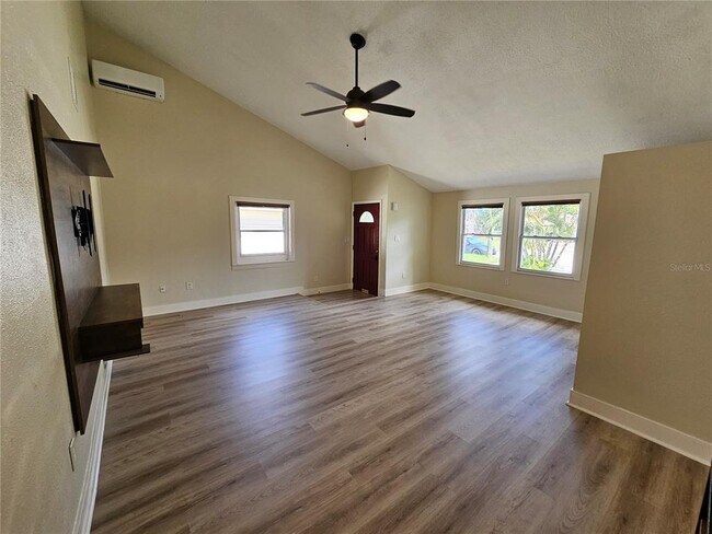 Building Photo - 2436 Arapaho St